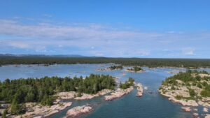 What is Lake Huron Known For? 12 Key Facts and Highlights - Caribou ...